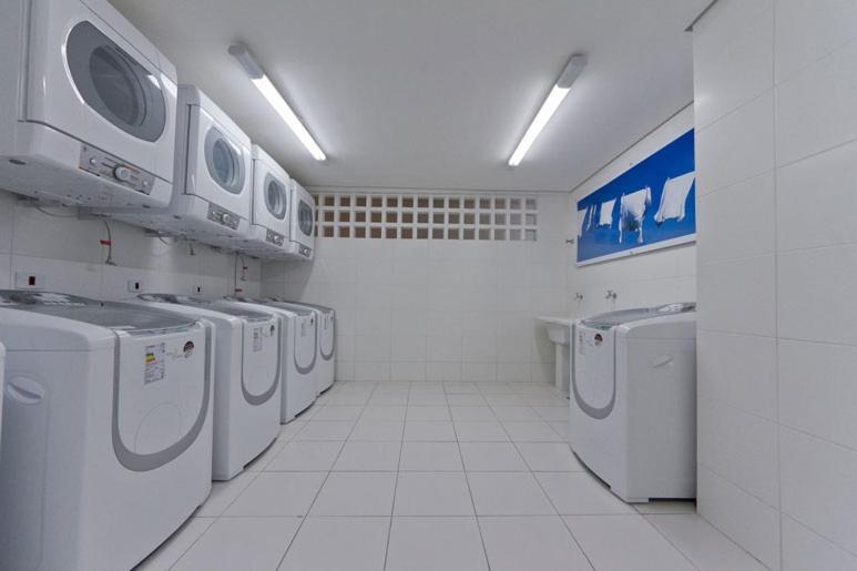 קוריטיבה Alto Padrao! Shop. Estacao. Piscina, Sauna, Academia. Novo! מראה חיצוני תמונה